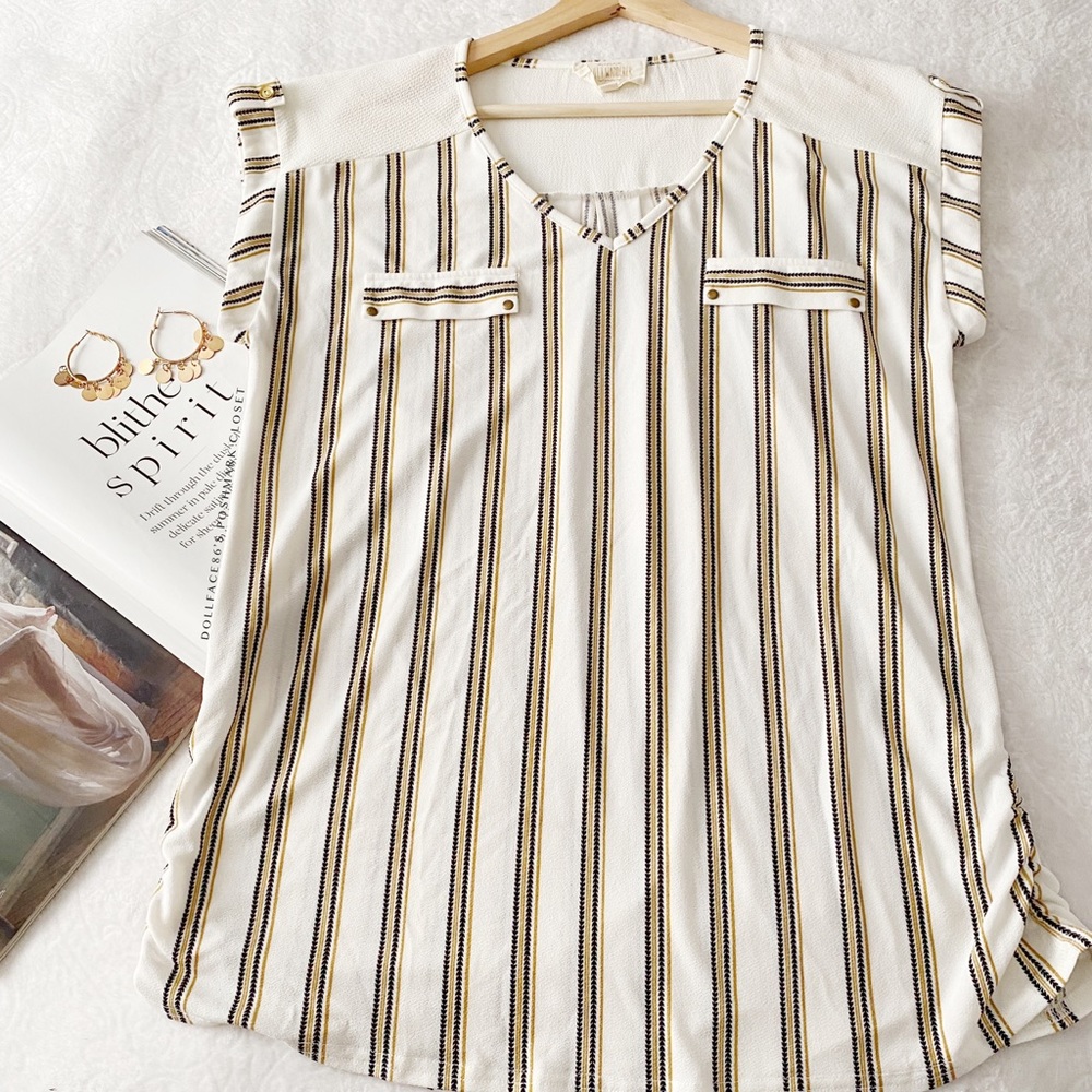 Stripe Cap Sleeve Ruched Side V-Neck Top